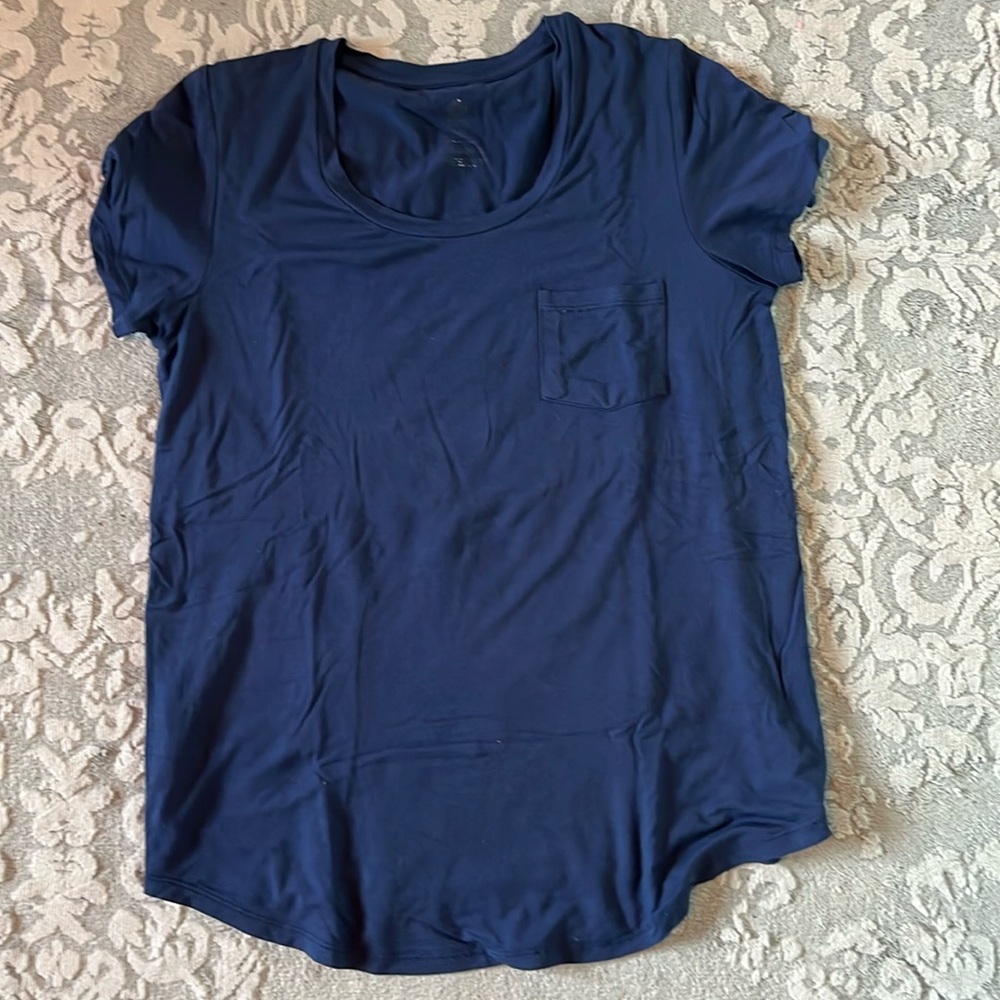 Kindred Bravely maternity nursing tshirt